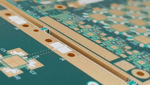 جنس برد مدار چاپی پاناسونیک بدون هالوژن و 5G: MEGTRON 6 (R-5375)